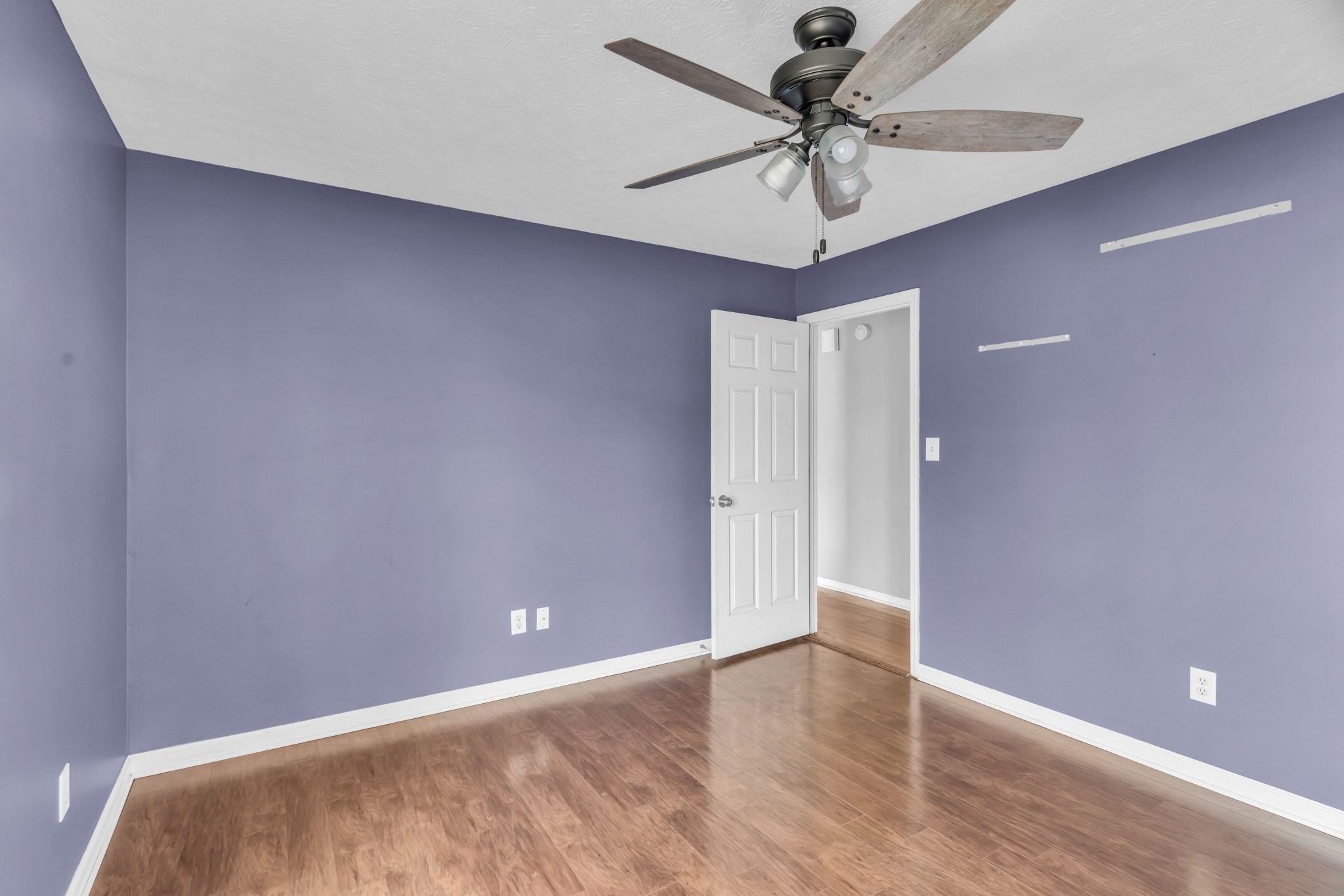 1009 Lewis Jones Blvd