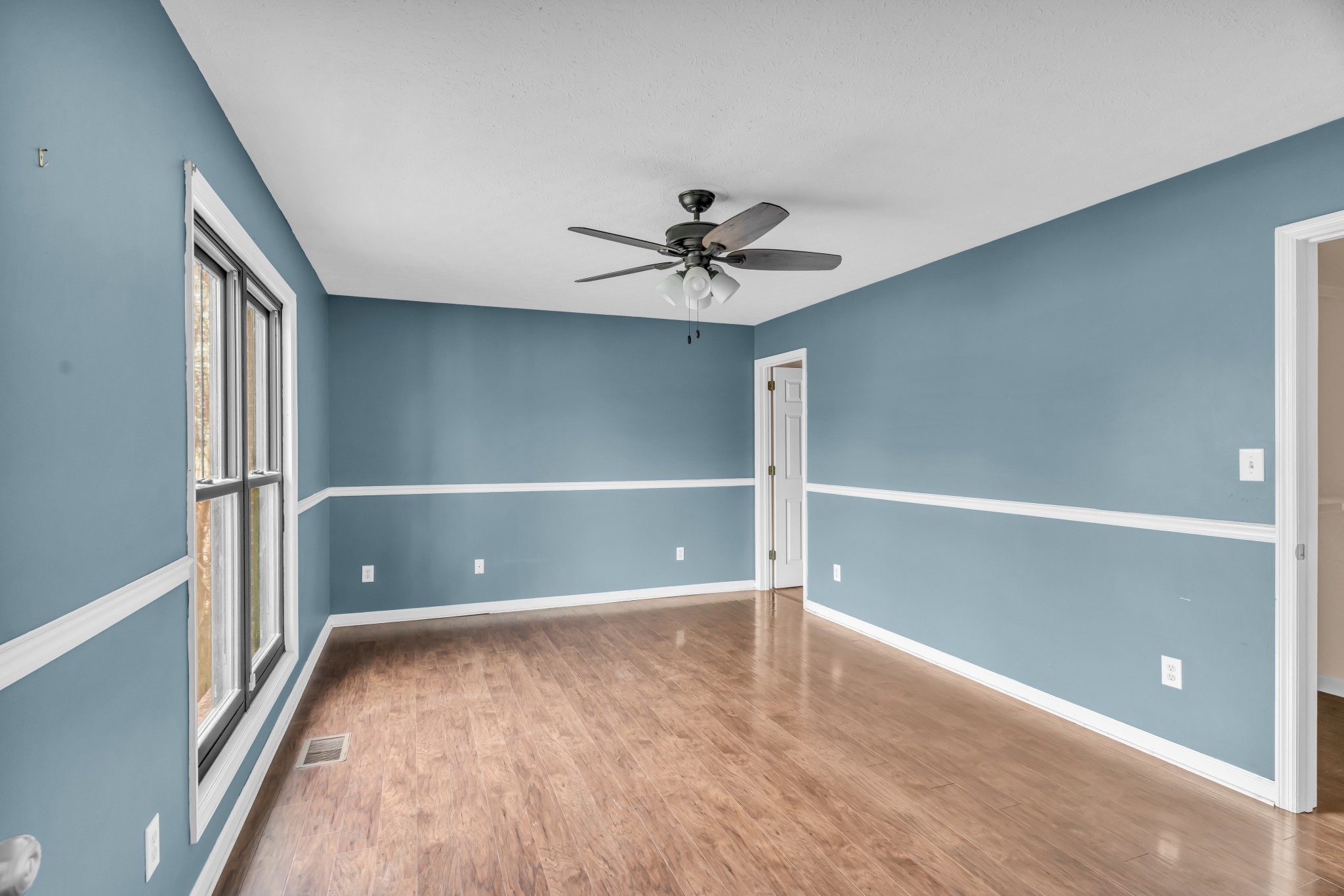 1009 Lewis Jones Blvd