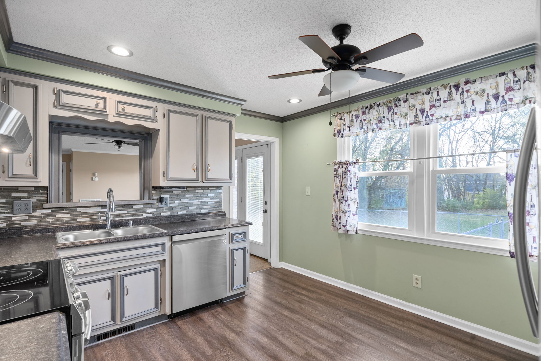 290 Andrew Jackson Dr