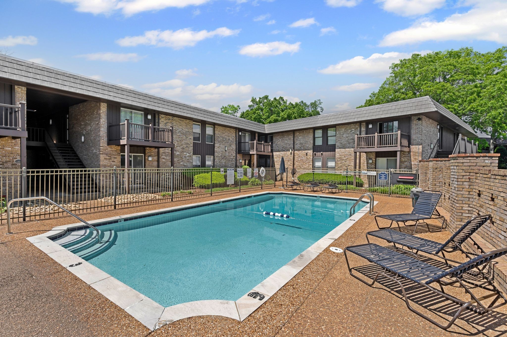 3901 Whitland Ave Unit: 28