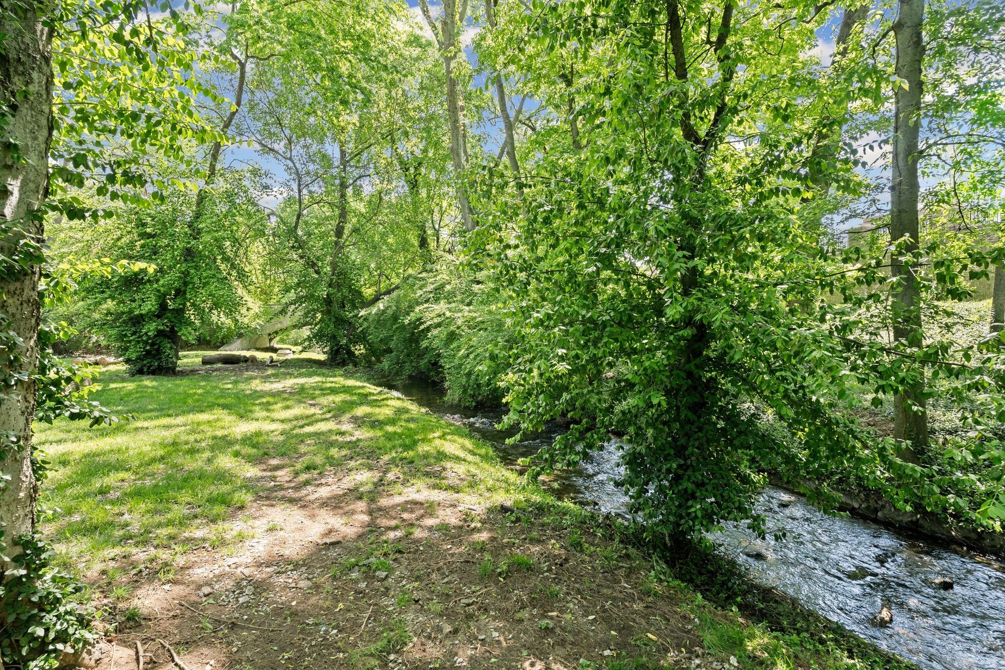 3901 Whitland Ave Unit: 28