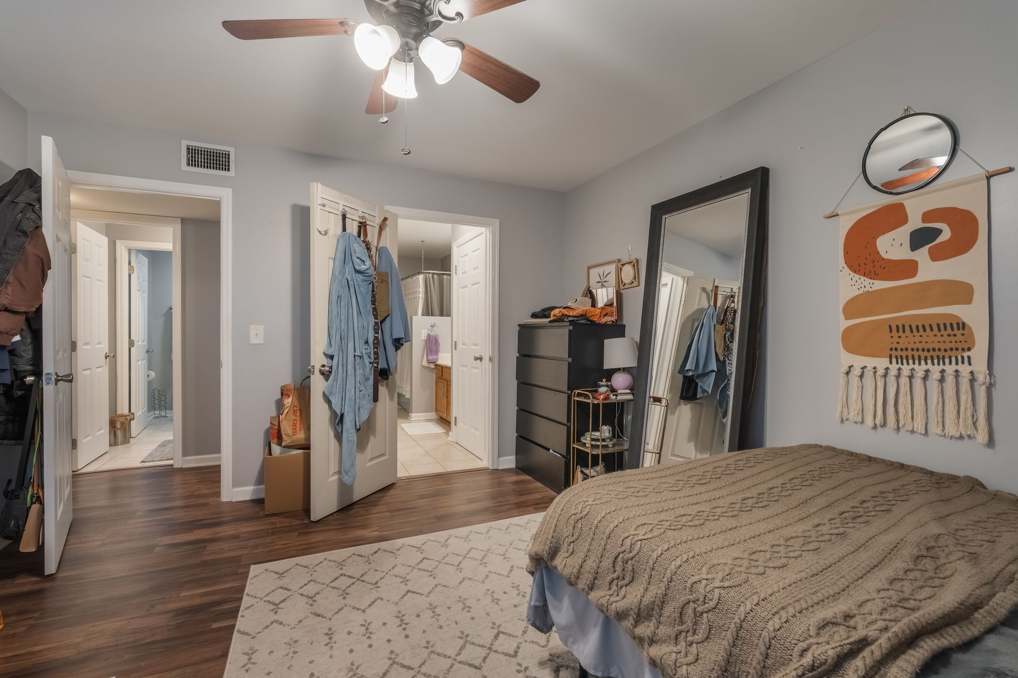 3901 Whitland Ave Unit: 28