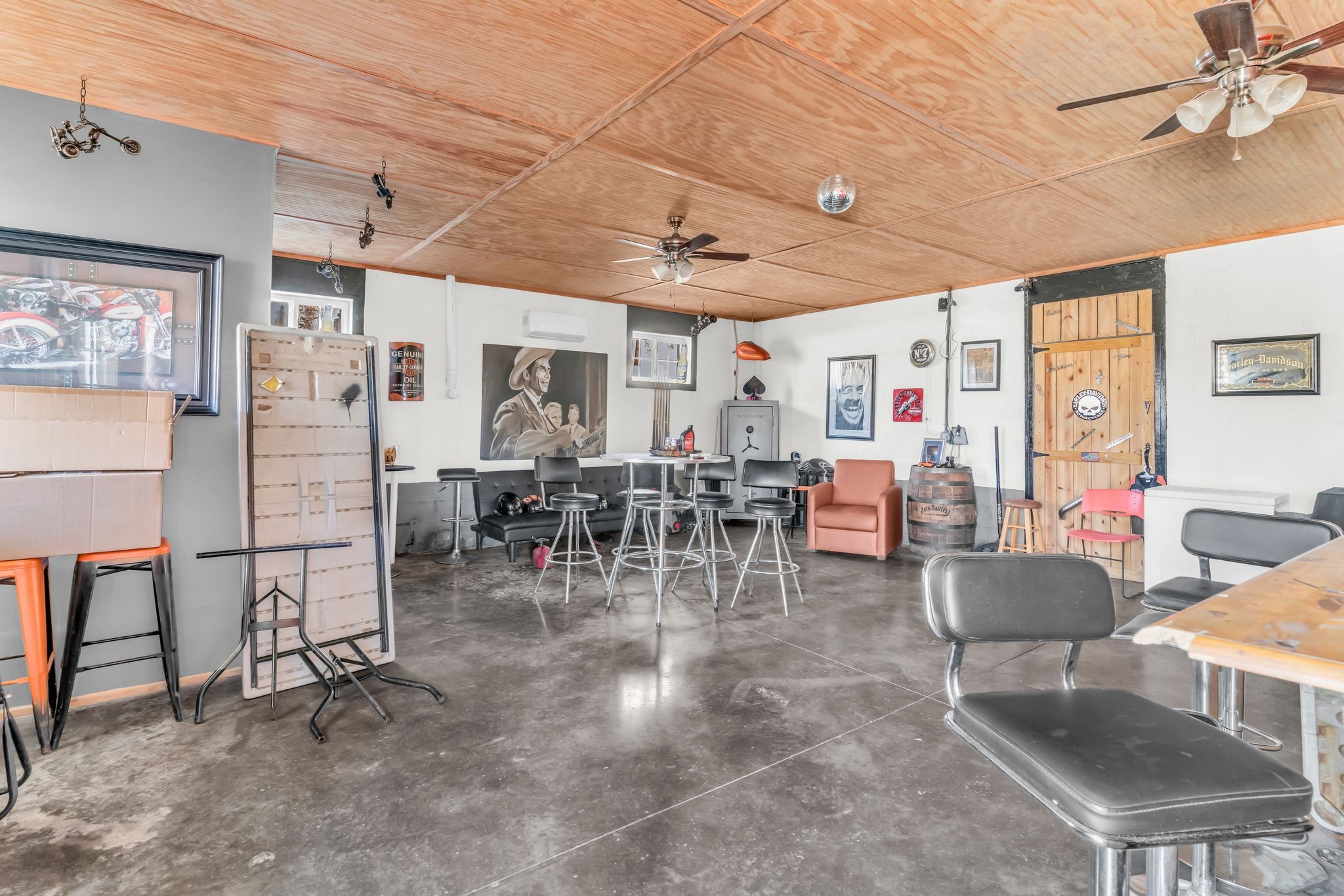 2450 Scotty Parker Rd