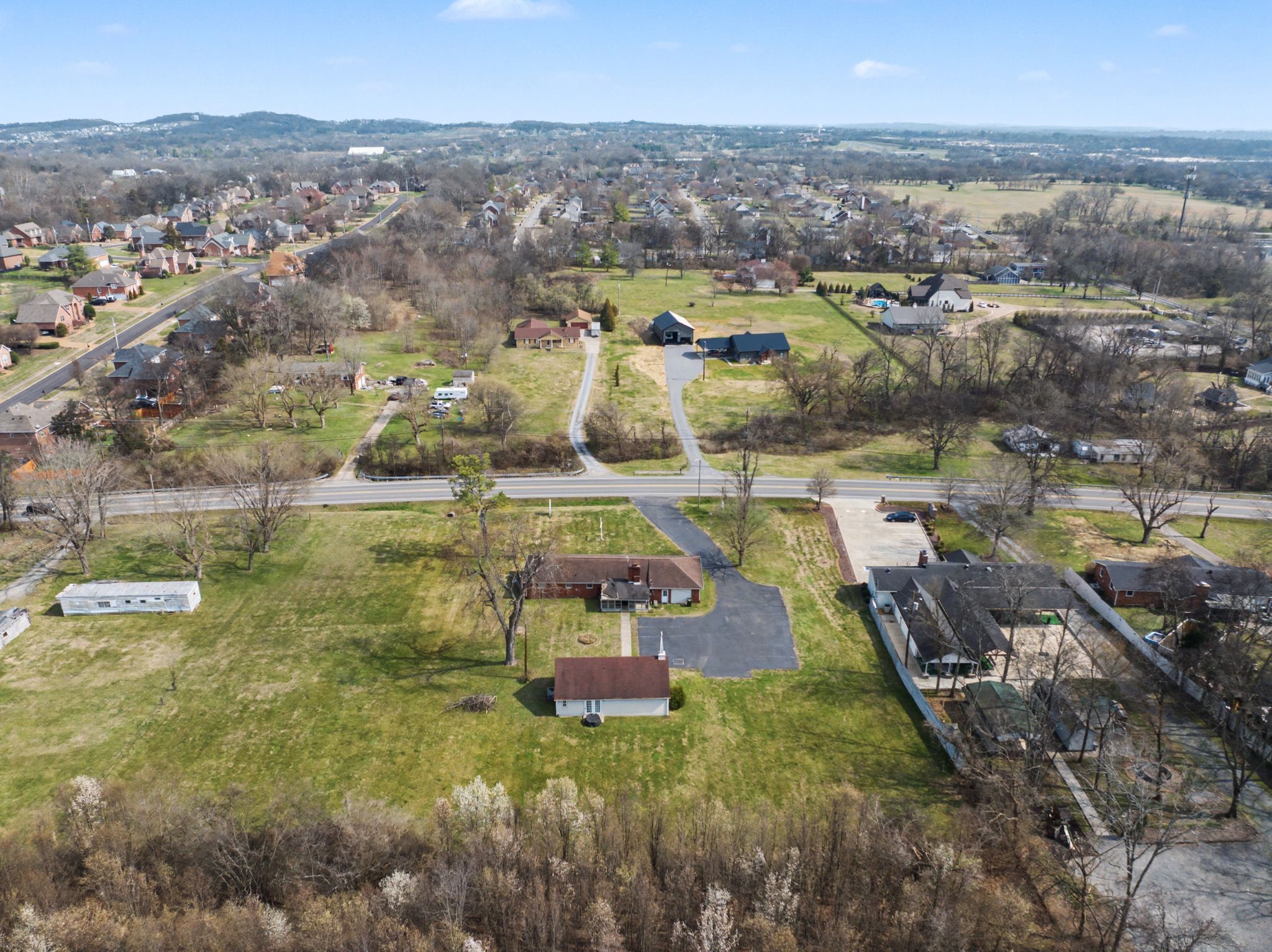 611 New Shackle Island Rd