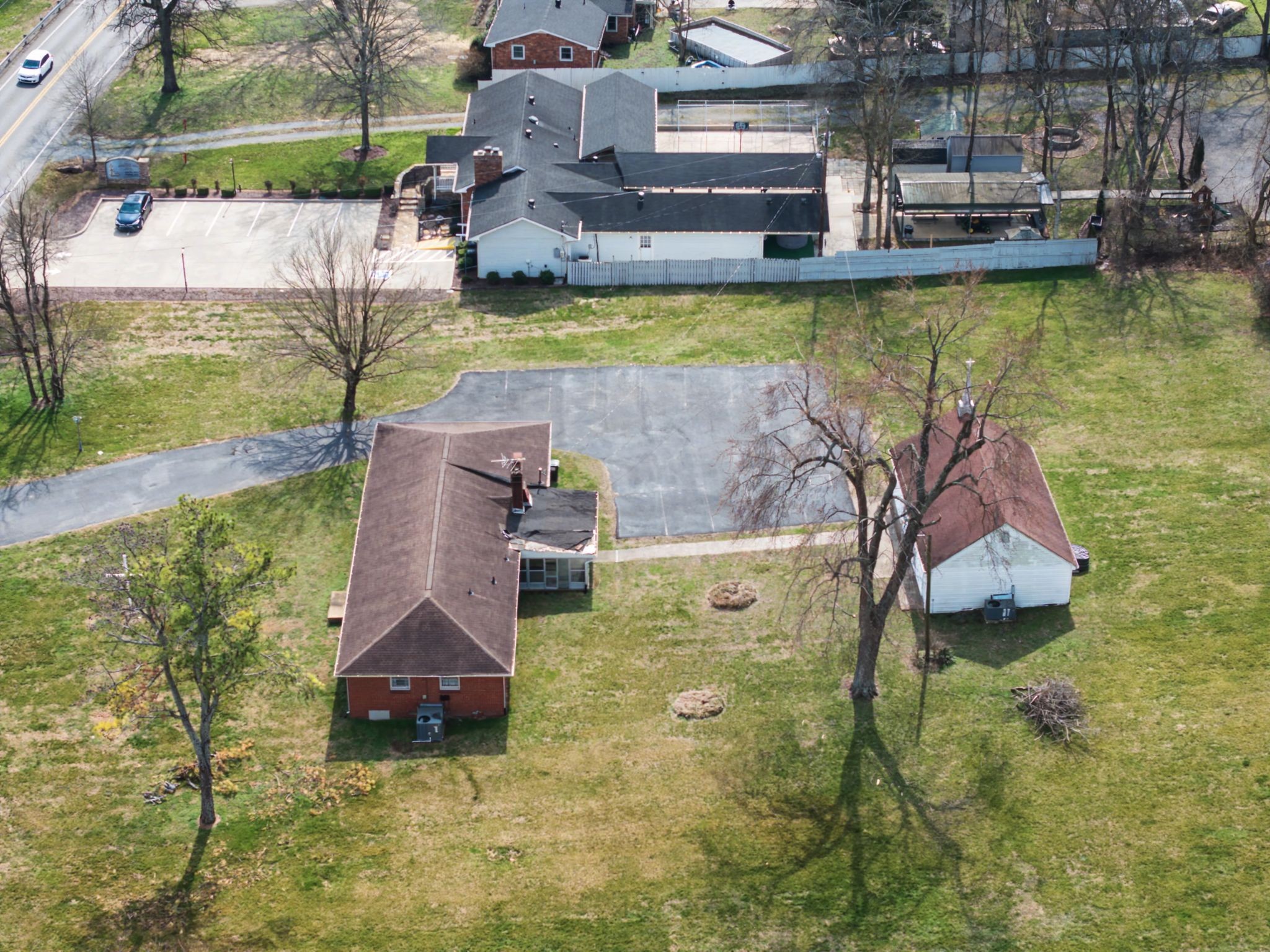 611 New Shackle Island Rd