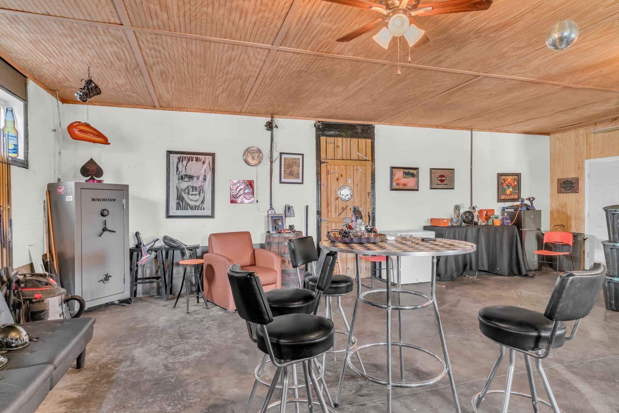 2450 Scotty Parker Rd