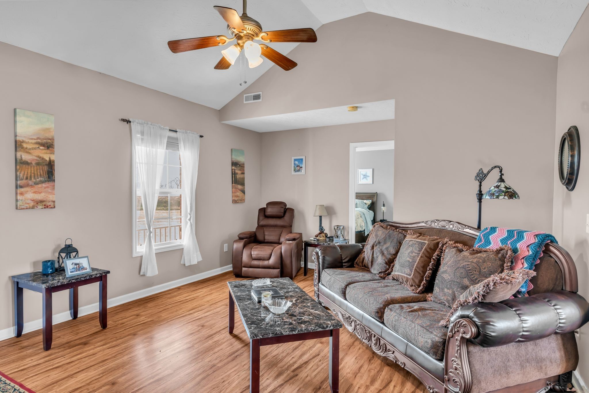 2450 Scotty Parker Rd