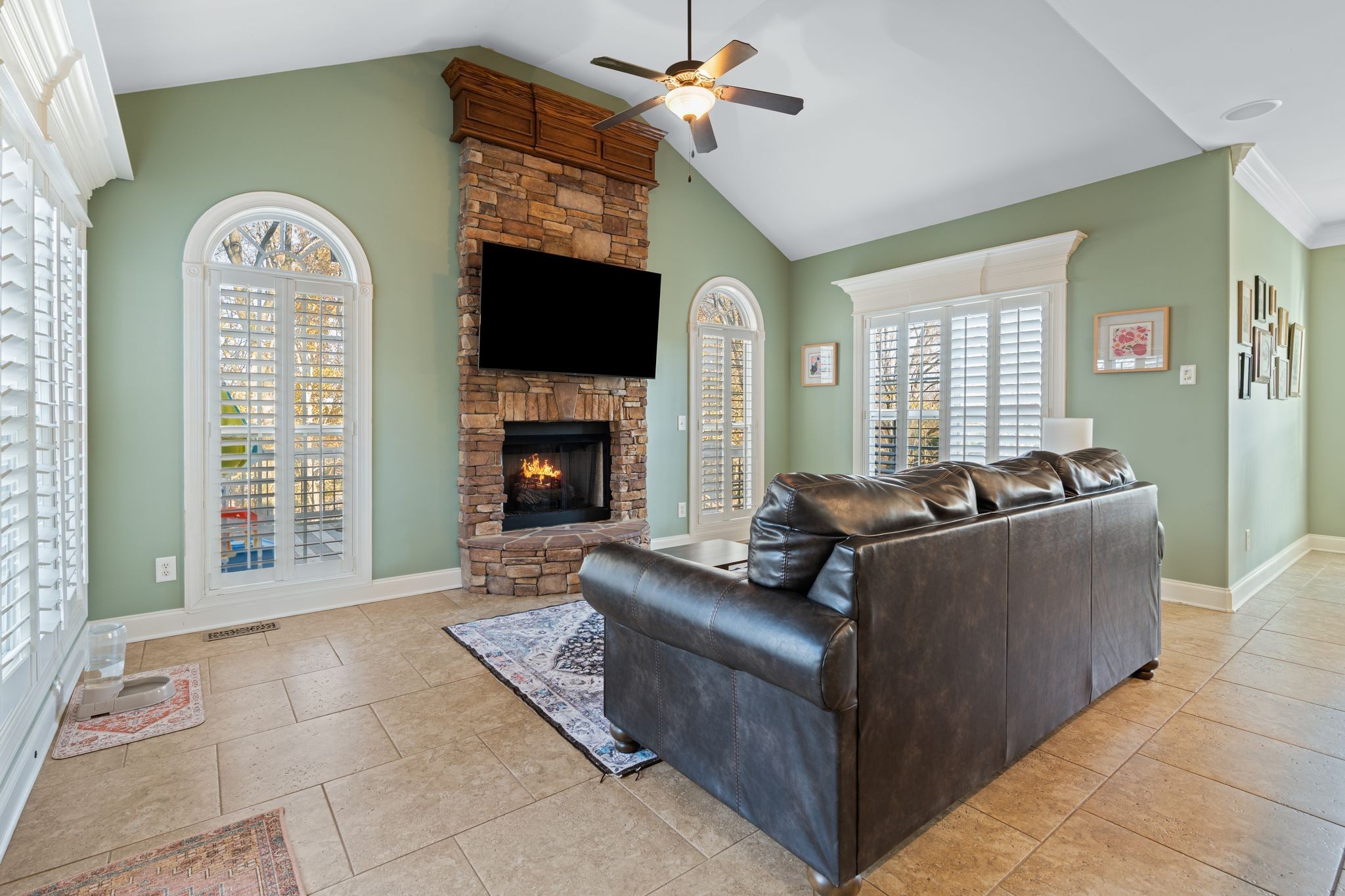 223 Hidden Harbour Dr