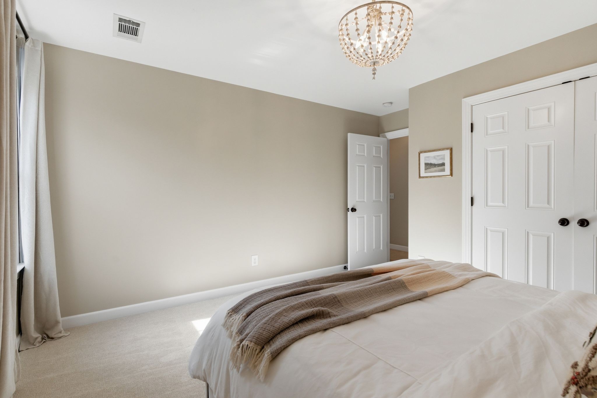 1011 Five Coves Trce