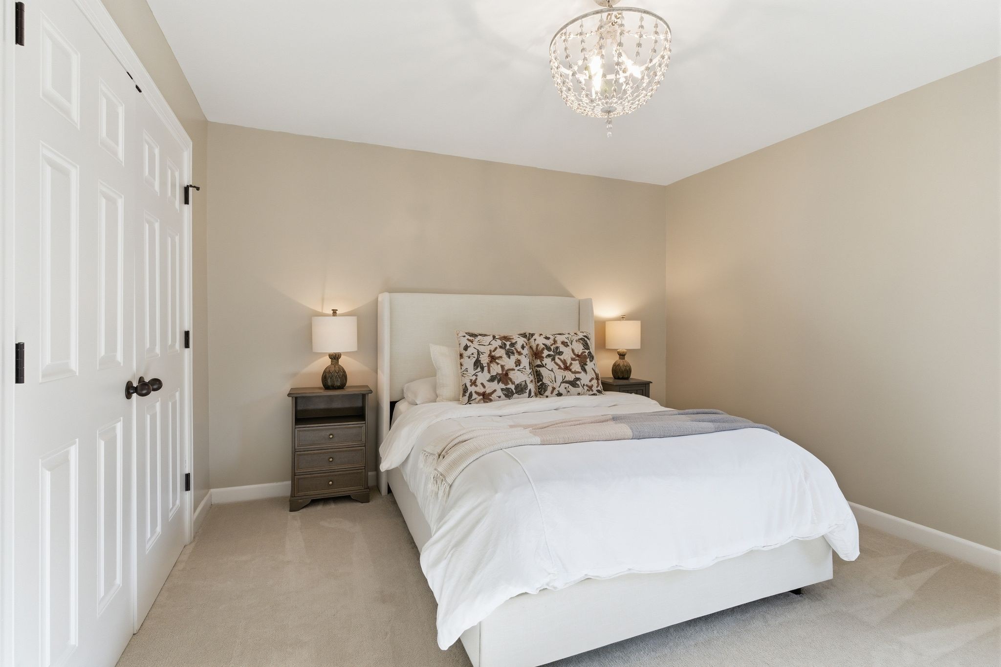 1011 Five Coves Trce