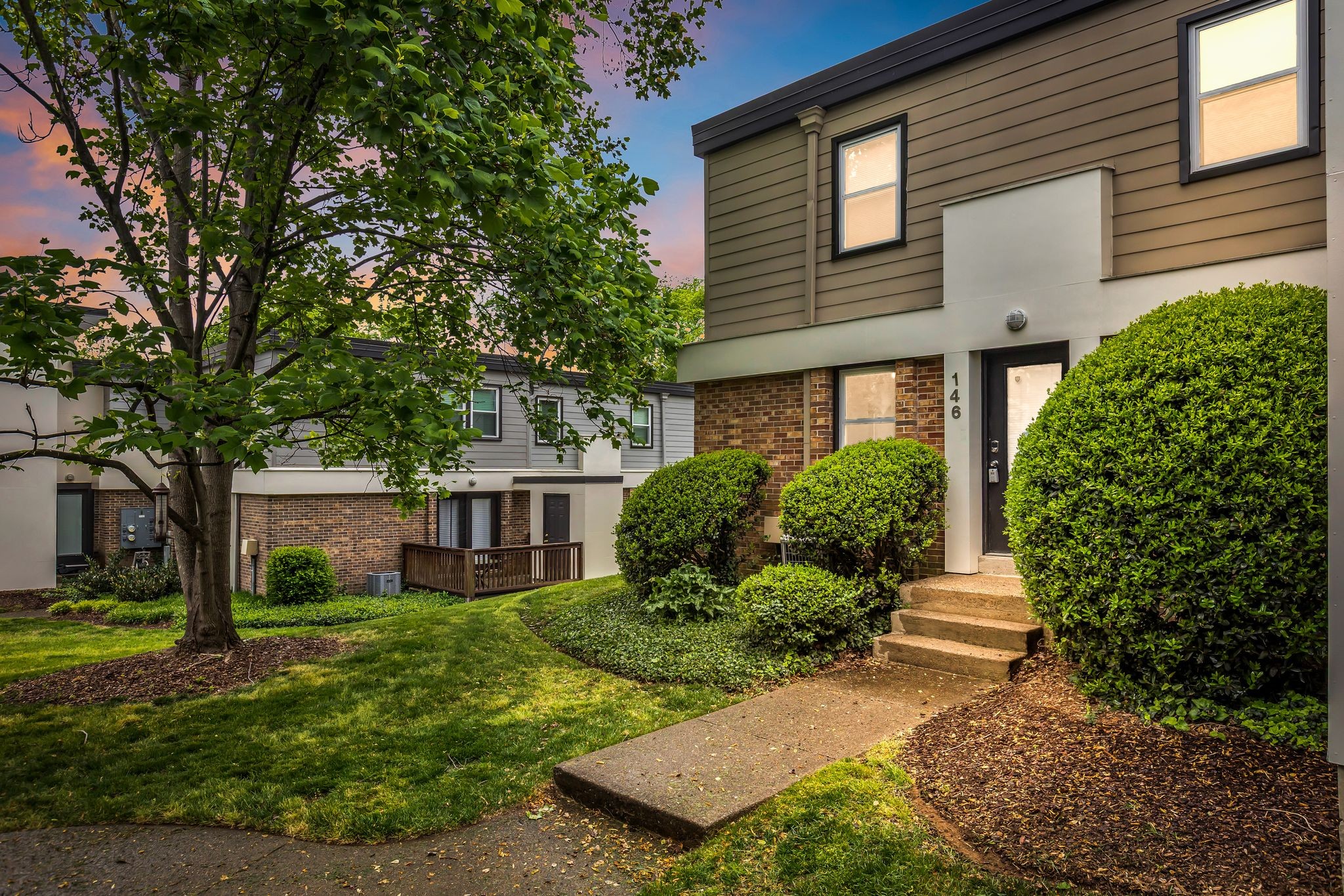 940 Gale Ln Unit: 146