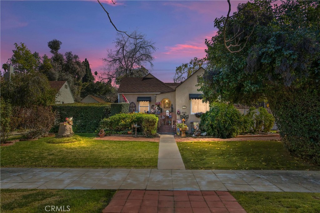 224 E Highland Avenue