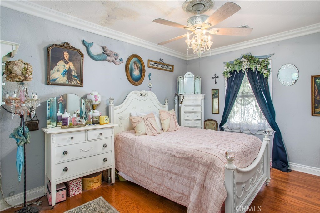 224 E Highland Avenue