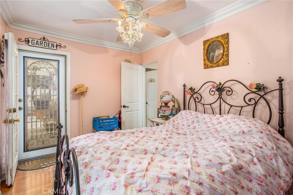 224 E Highland Avenue