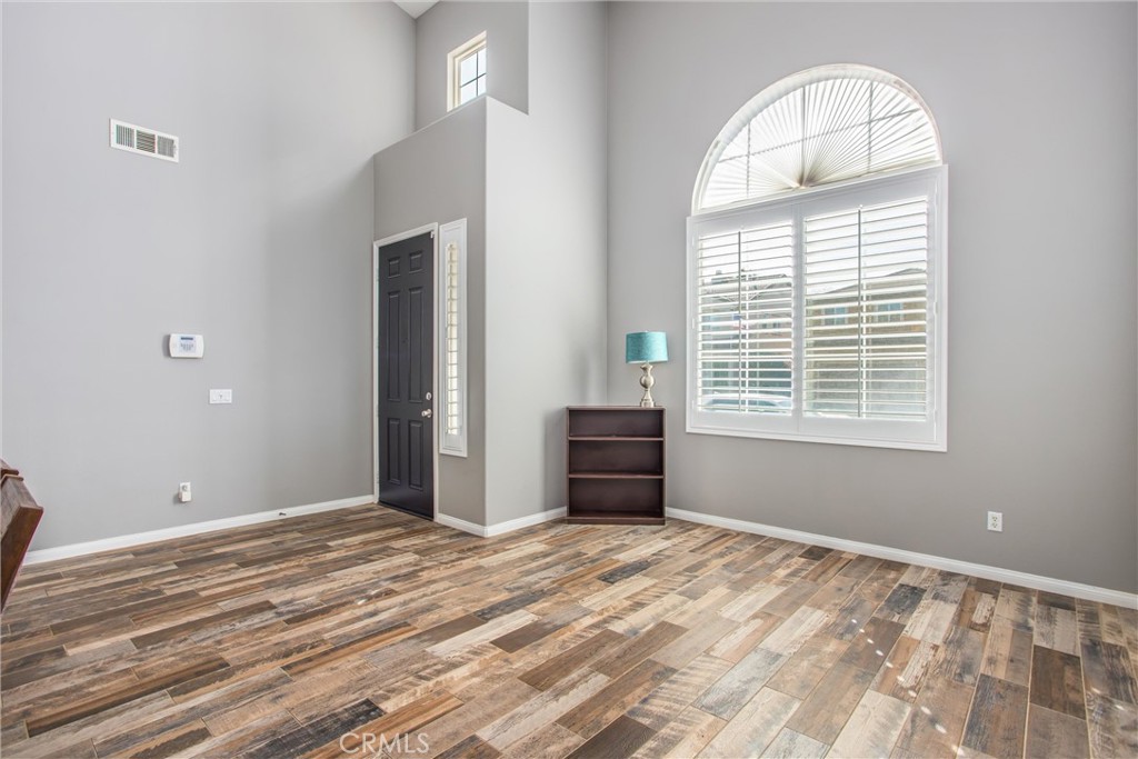 34558 Crenshaw Street