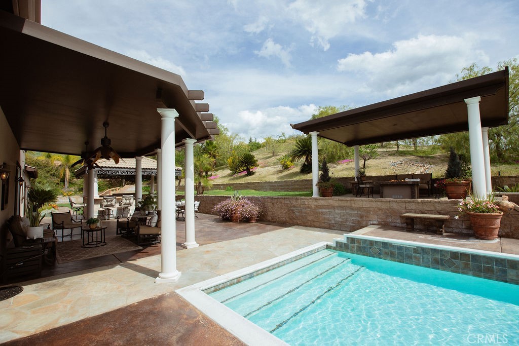 2109 Canyon View Lane