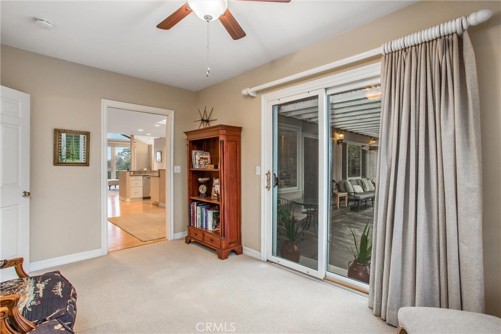 445 W Sunset Drive