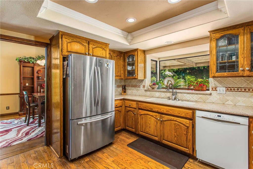 639 Valley View Drive