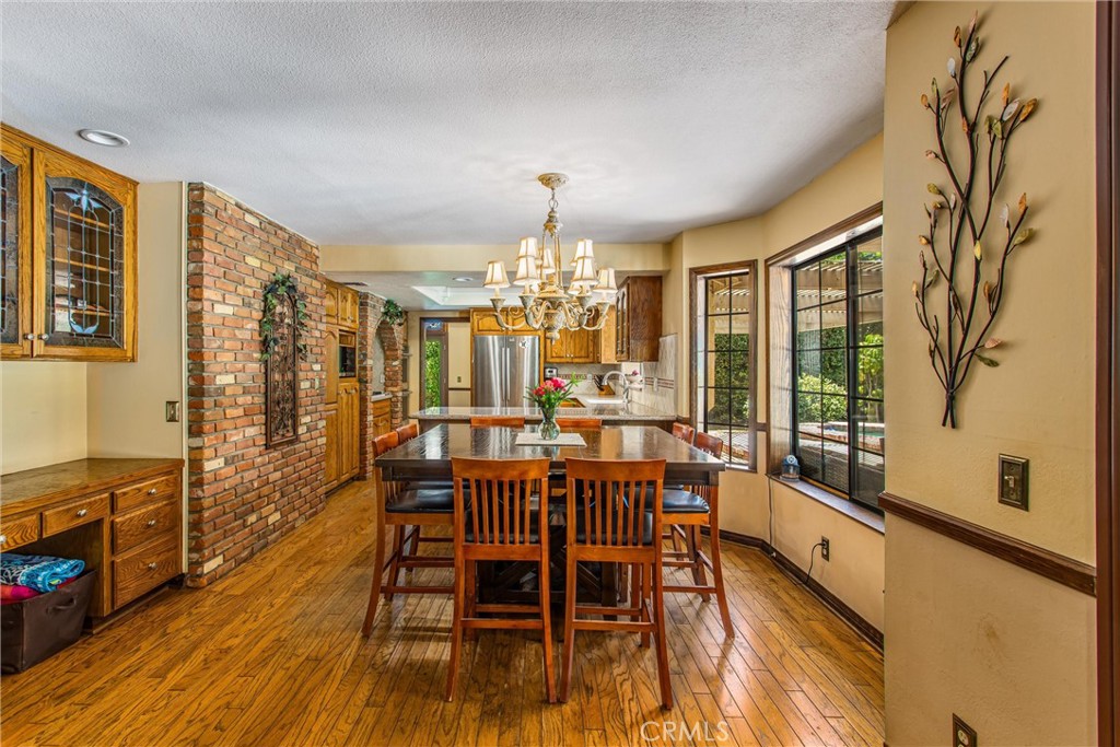 639 Valley View Drive