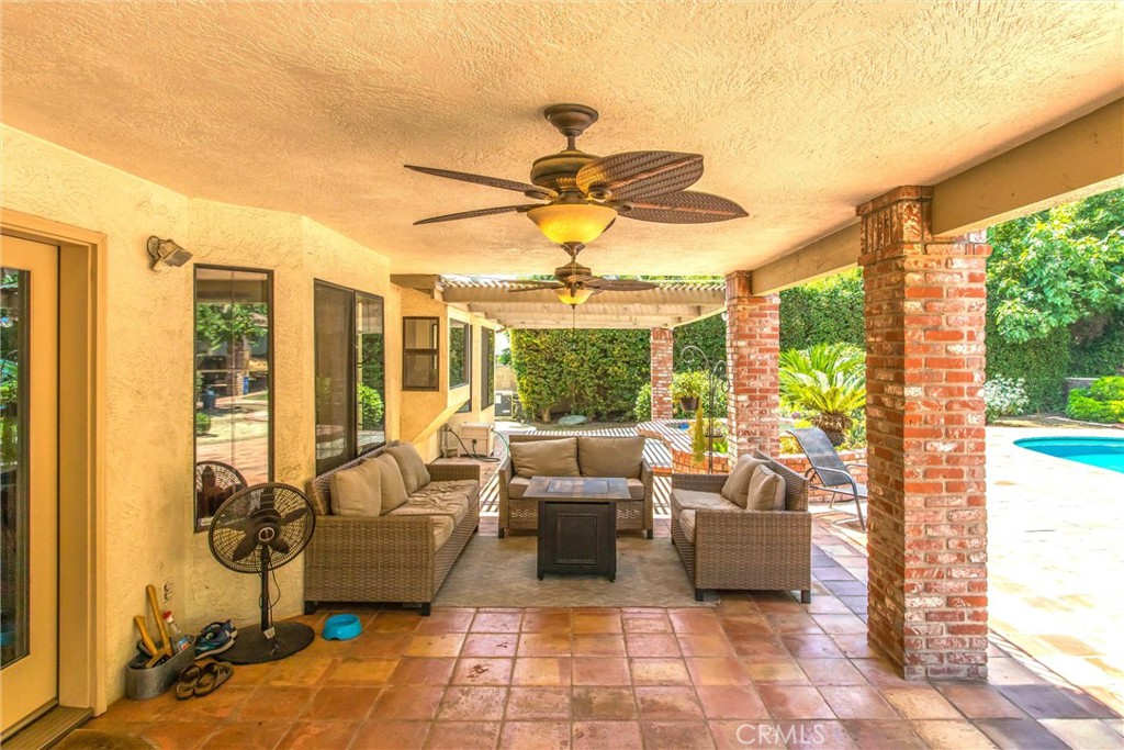 639 Valley View Drive