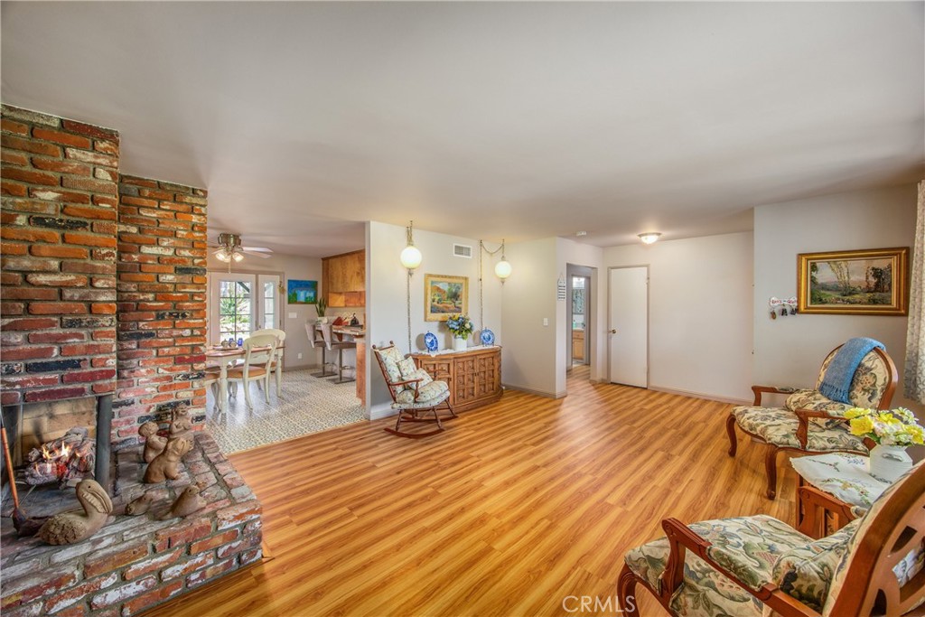 384 Sandalwood Drive