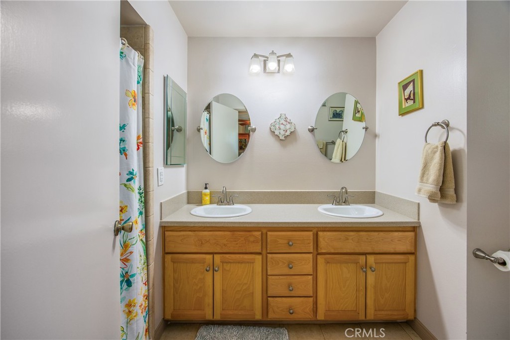 384 Sandalwood Drive