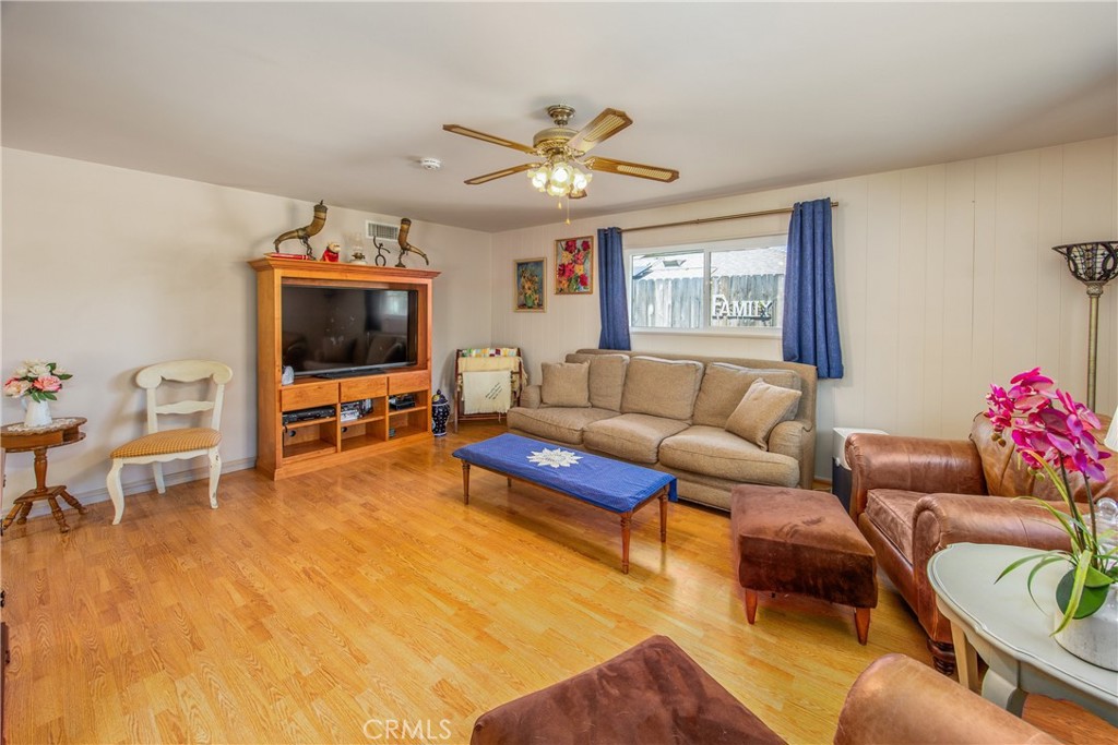 384 Sandalwood Drive