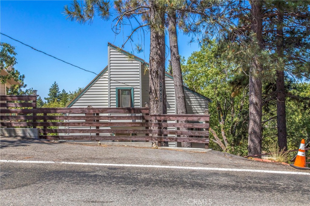 30421 Live Oak Drive