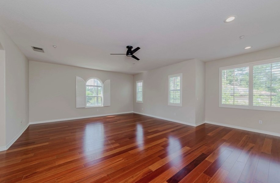 211 Franklin Avenue