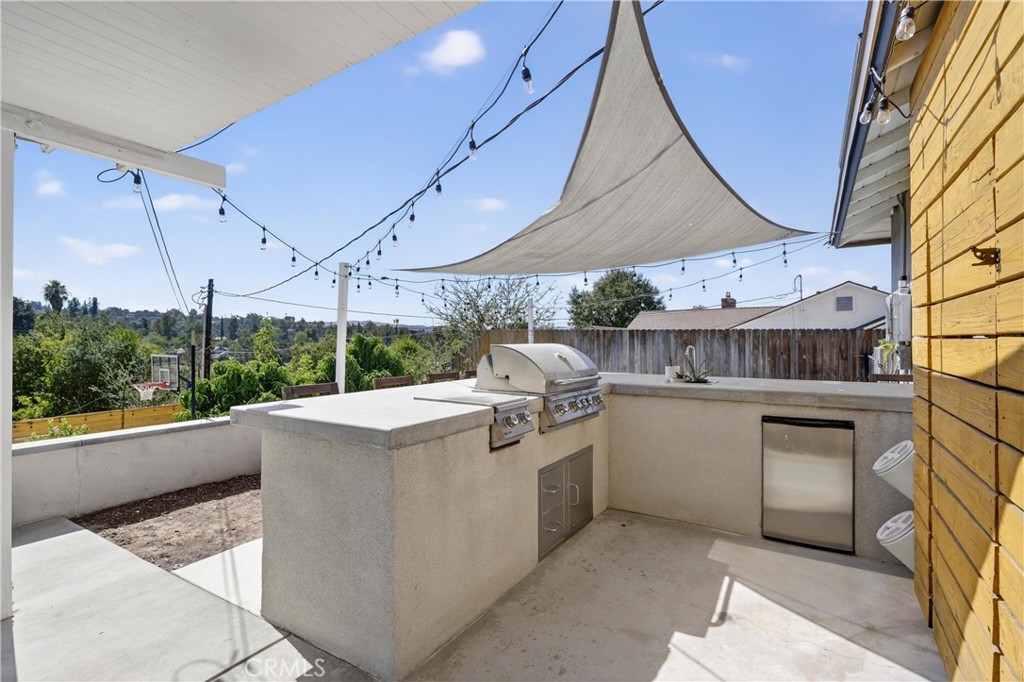 608 Via Vista Drive