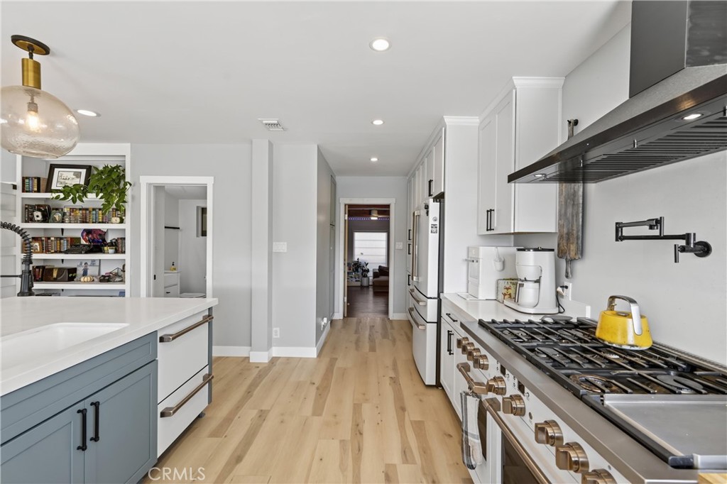 608 Via Vista Drive