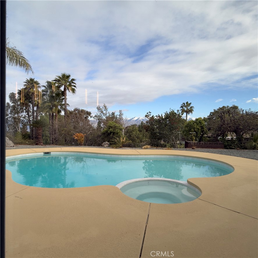 30716 E Sunset Drive S