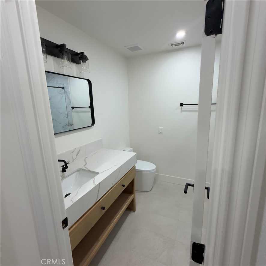 30716 E Sunset Drive S