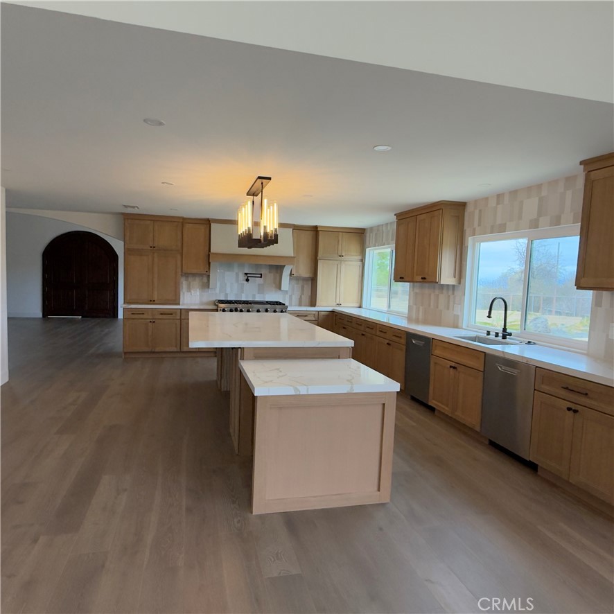 30716 E Sunset Drive S