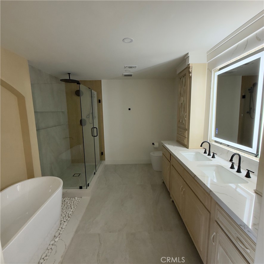 30716 E Sunset Drive S