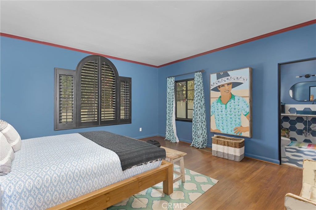 294 W Crestview Drive