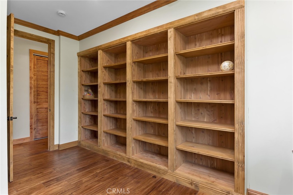 204 Saint Catherine