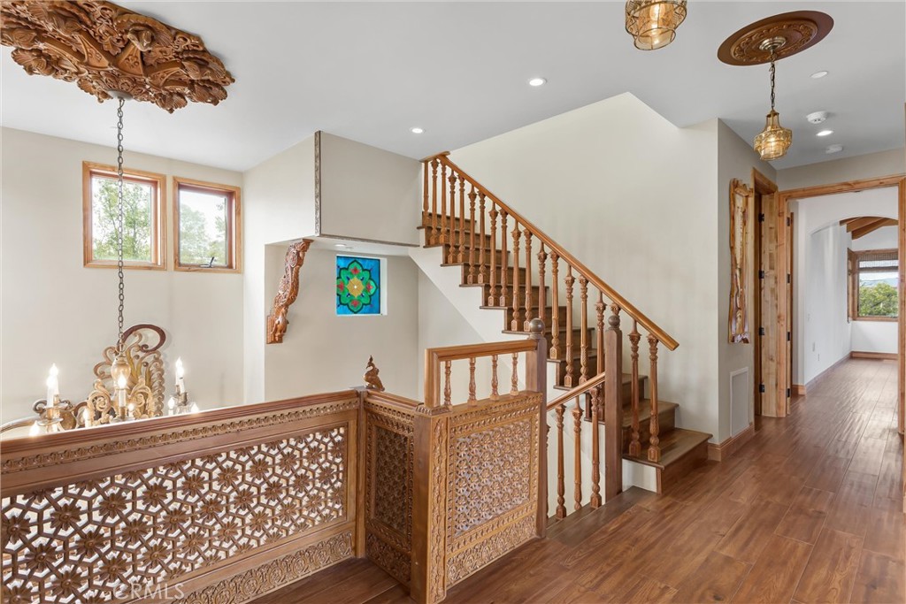 204 Saint Catherine