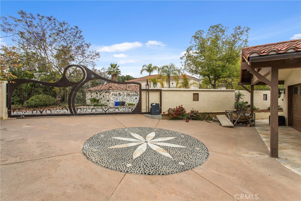 204 Saint Catherine
