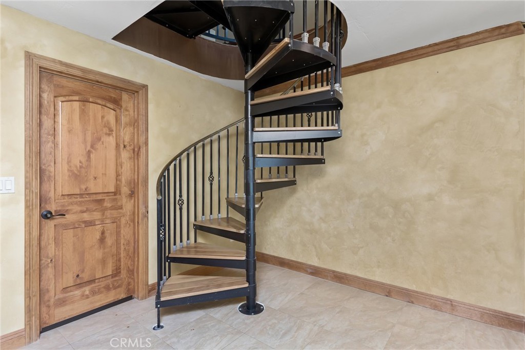 204 Saint Catherine
