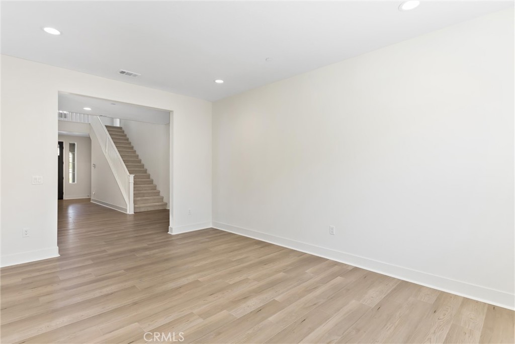 34511 Kadota Street