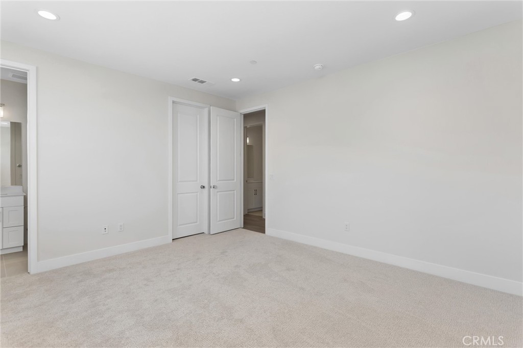 34511 Kadota Street