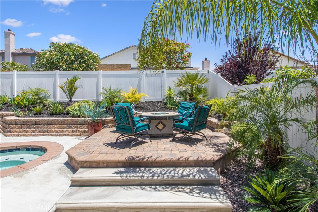 1910 Clementine Street