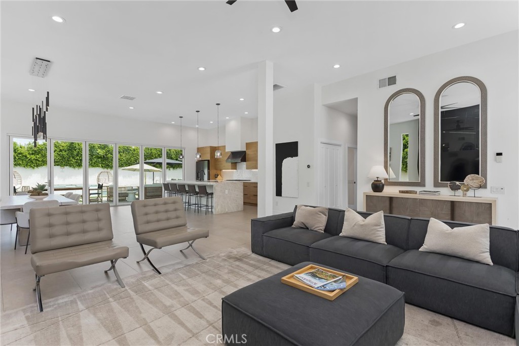 456 E Sonora Road