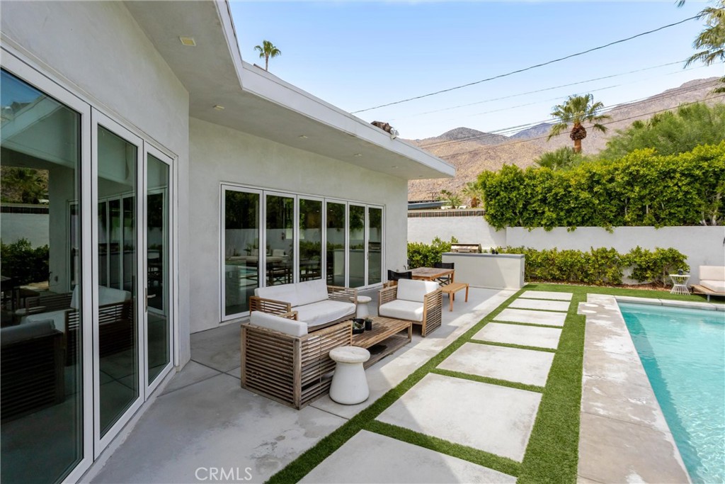 456 E Sonora Road