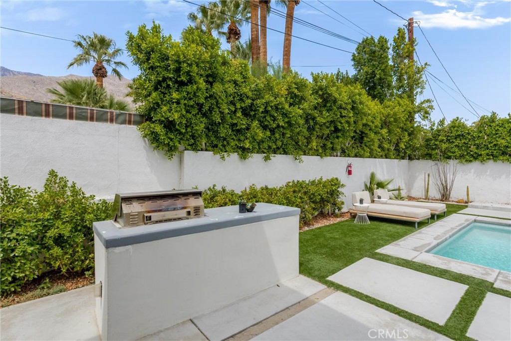 456 E Sonora Road