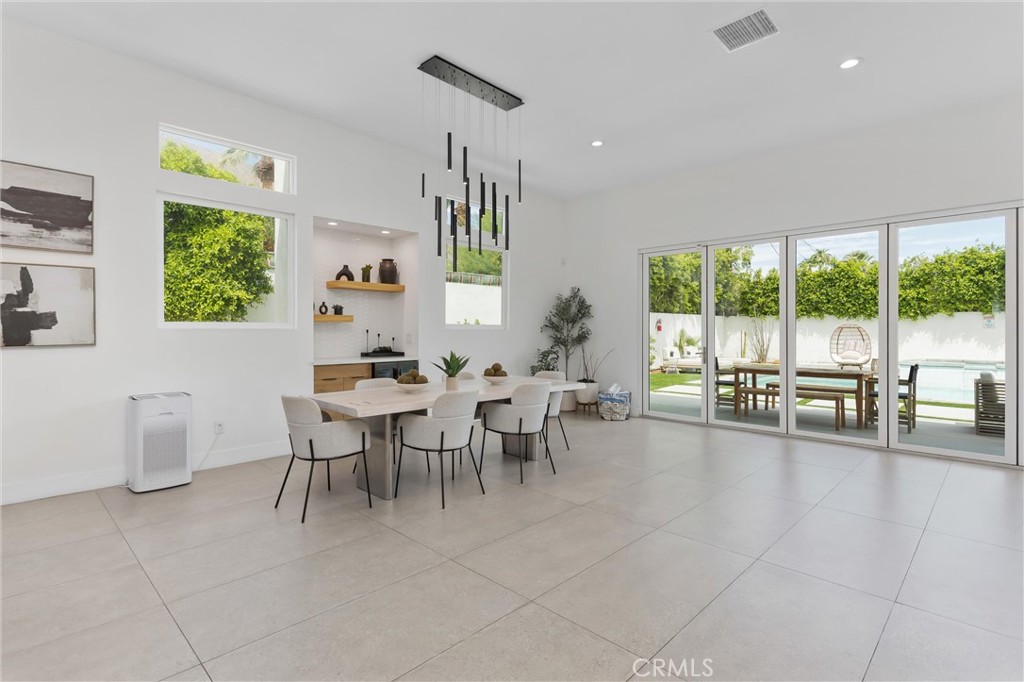 456 E Sonora Road
