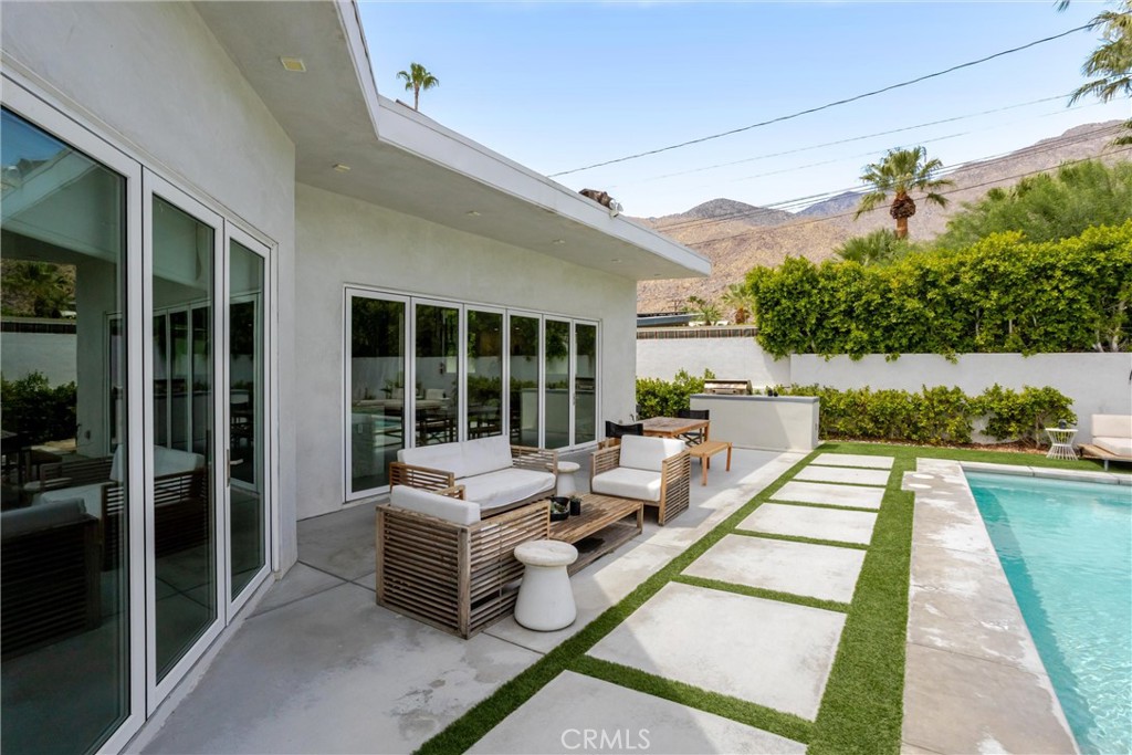 456 E Sonora Road