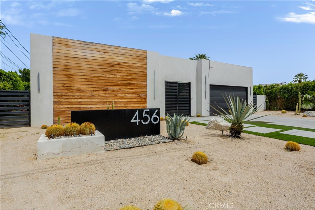 456 E Sonora Road
