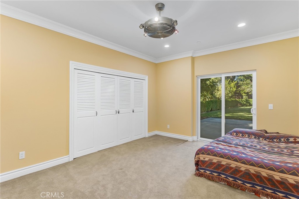 1377 Knoll Road